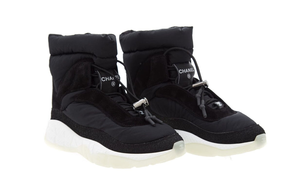 Chanel Black Nylon & Suede Snow Booties SZ 37.5