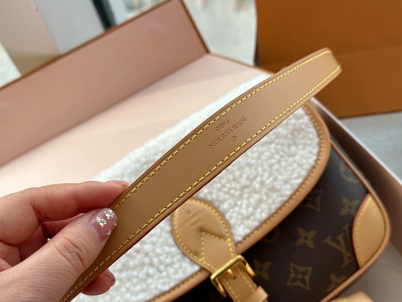 Satchel Bags - VL2 Bags - 363