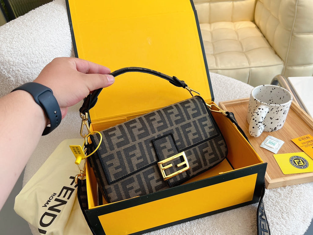 EN - New Lux Bags FEI 271