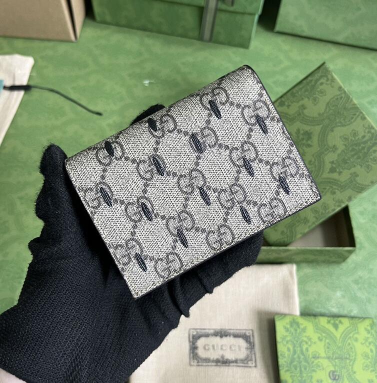 SAMC - Mix Wallets - 306