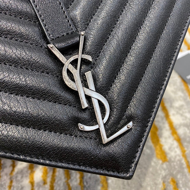 ELE - SLY Bags 072