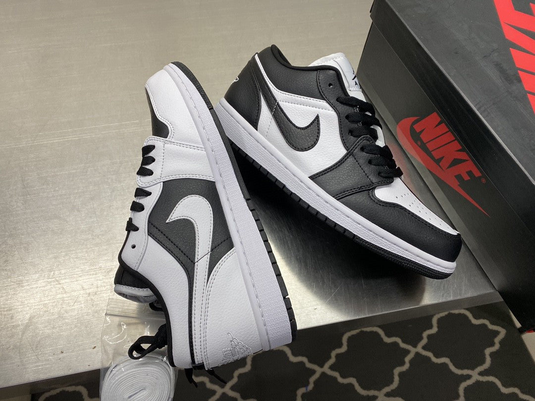 GLAMI Jordan 1 Low ÃƒÂ¢Ã¢â€šÂ¬Ã…â€œSplitÃƒÂ¢Ã¢â€šÂ¬Ã‚Â Black/White For Men DR0502-101