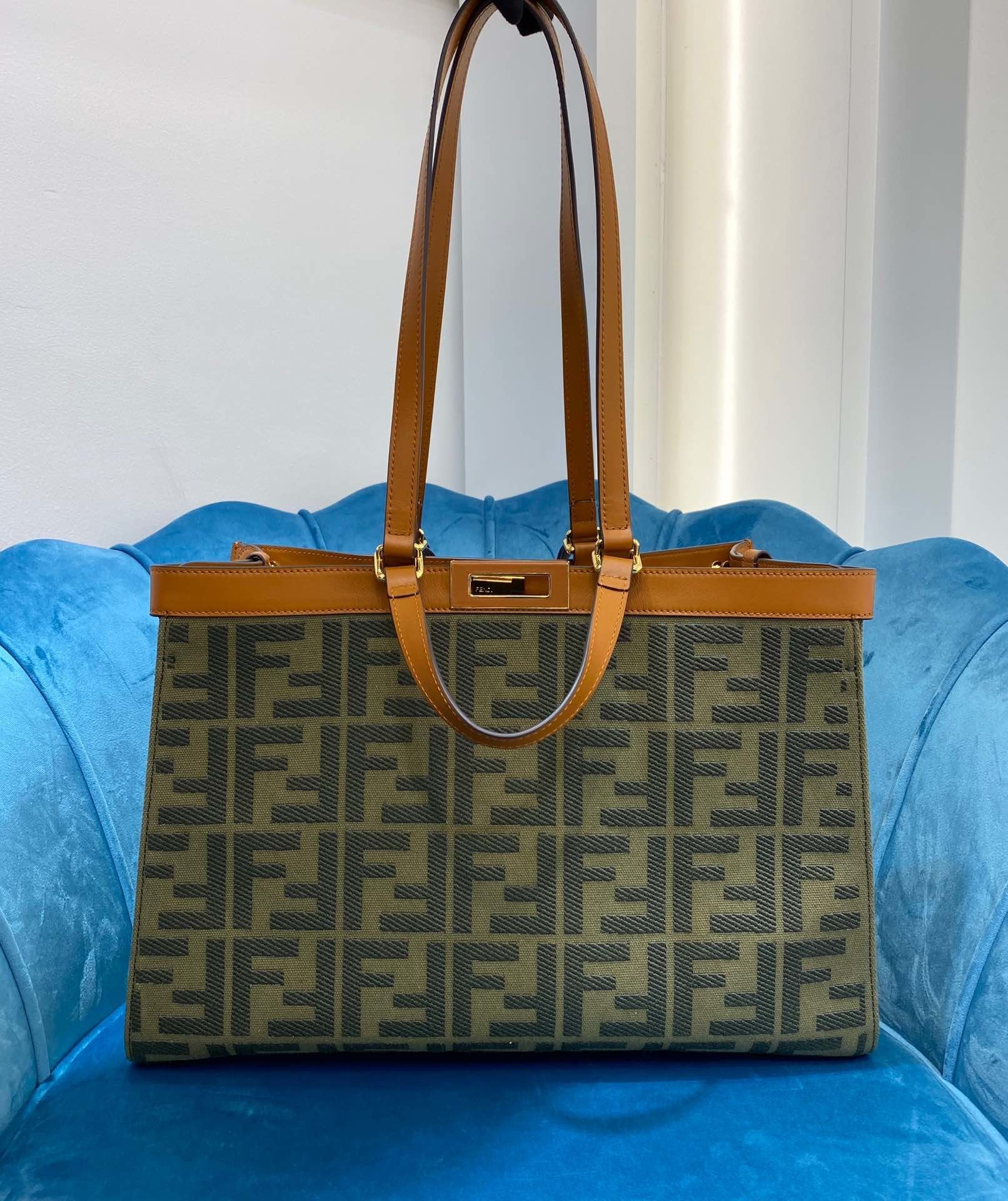 FI GlamI x Tote Bag Khaki For Women, Bags 15.7in/40cm FF 8BH374
