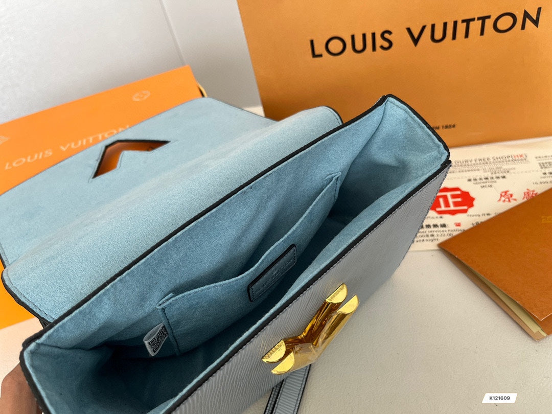 EN - New Lux Bags LUV 530