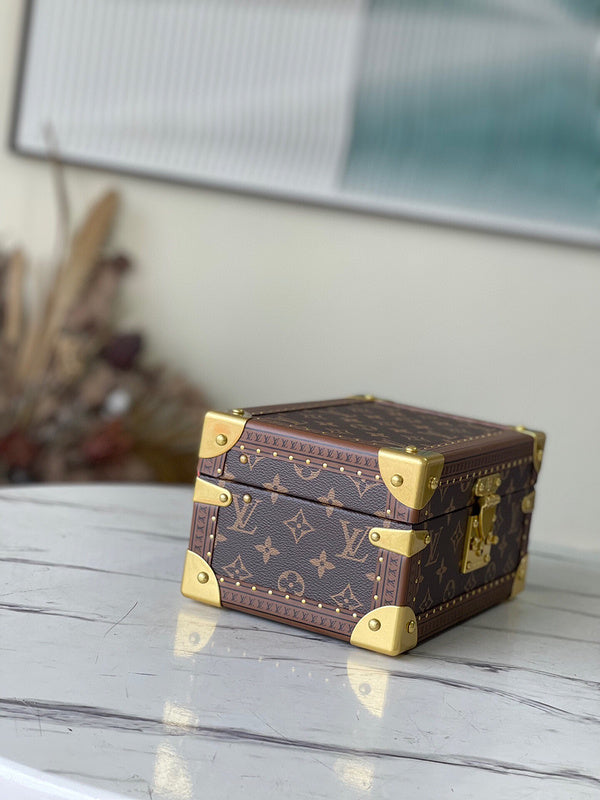 Fashion Lu-Vi bags - 4700