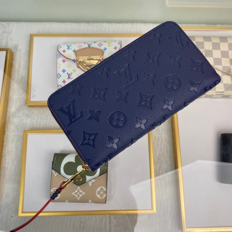 LOV2 Bags - Luxurious Bags  1818