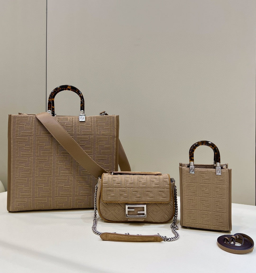 FI Baguette Chain MiGLAMI Beige FF Fabric Bag For Woman 14.5cm/6in 8BR793AHW5F1F2J