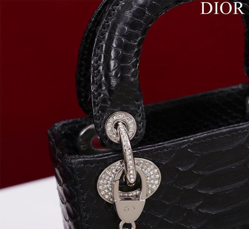 ELE - Dir Bags - 1683