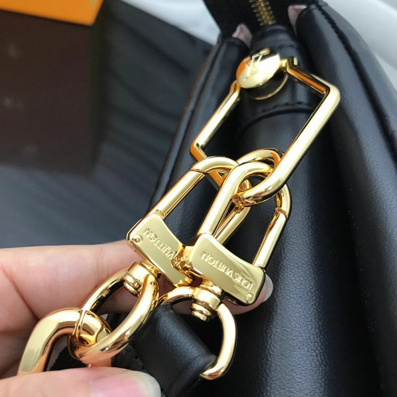 LOV2 Bags - Luxurious Bags  2485
