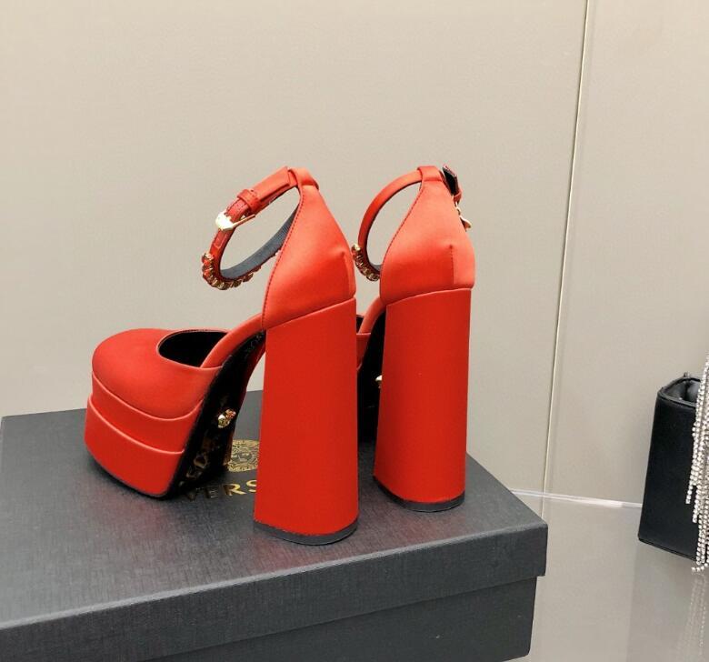 SAMC - VAR Women Shoes - 141