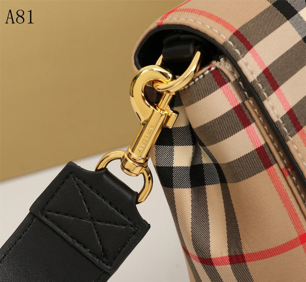 GLAMI Vintage Check And Small Crossbody Bag Archive Beige For Women, Bags 7.1in/18cm 80264541