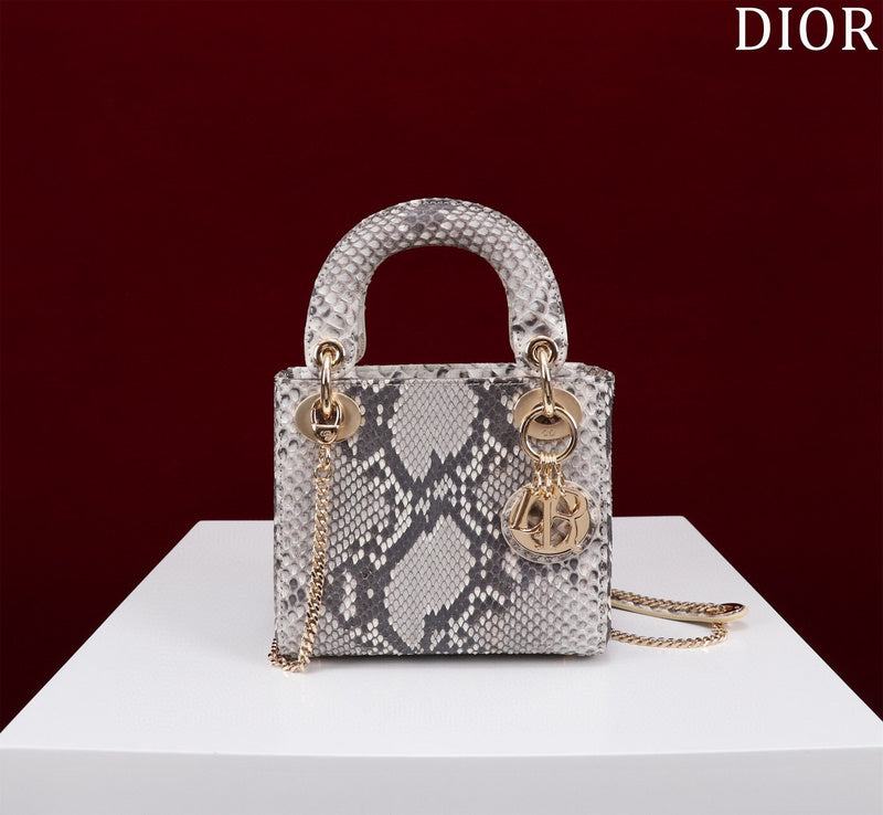 ELE - Dir Bags - 111
