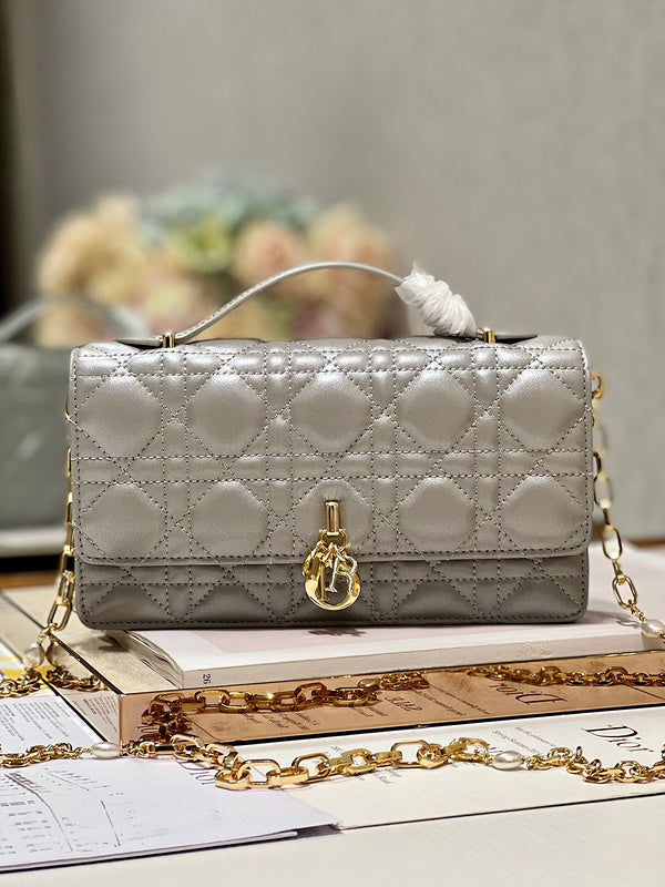 ELE - Dir Bags - 1353