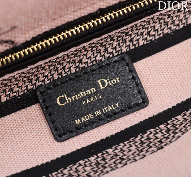 ELE - Dir Bags - 1705