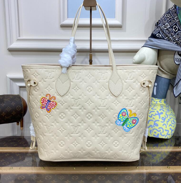SAMC - LOV Bags - 1198