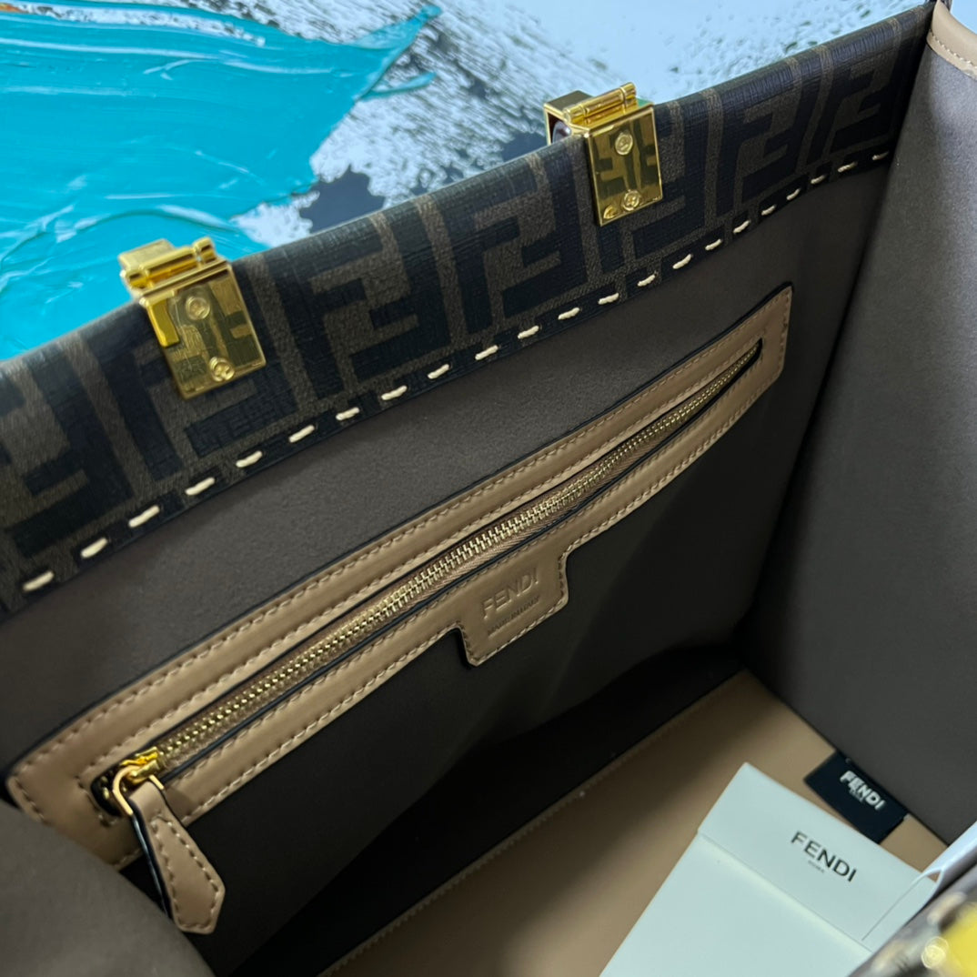 EN - New Lux Bags FEI 261