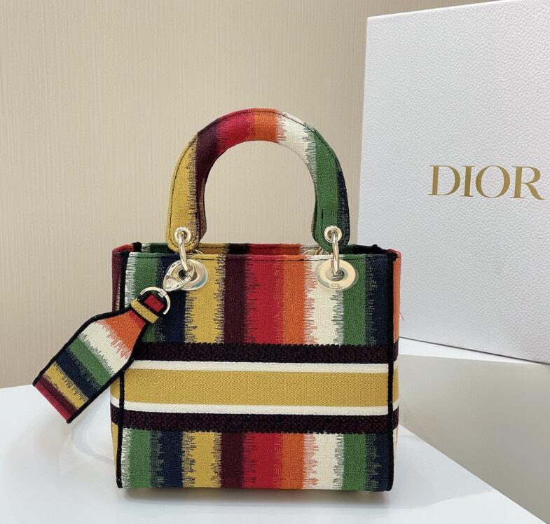 SAMCC - DOR Bags - 377