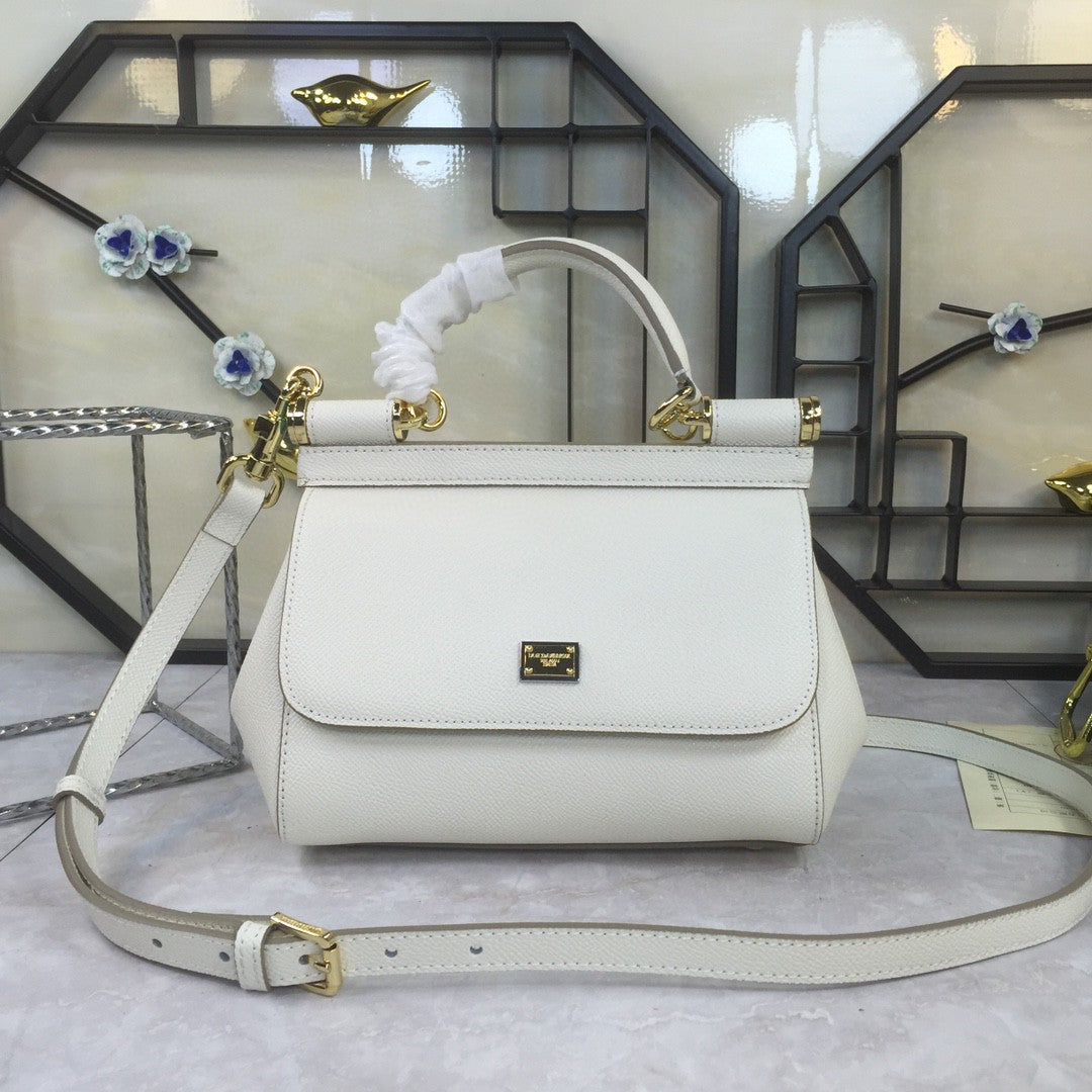 GLAMI MeGLAMIum Sicily Handbag In Dauphine White For Women 10.2in/26cm GLAMI GLAMI4347A100180001