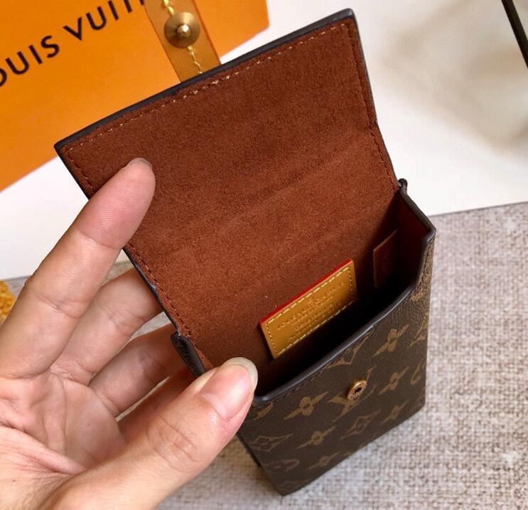 SAMC - Mix Wallets - 028