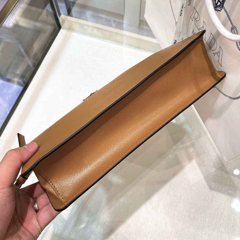 Glami-i - PD Wallets - 005