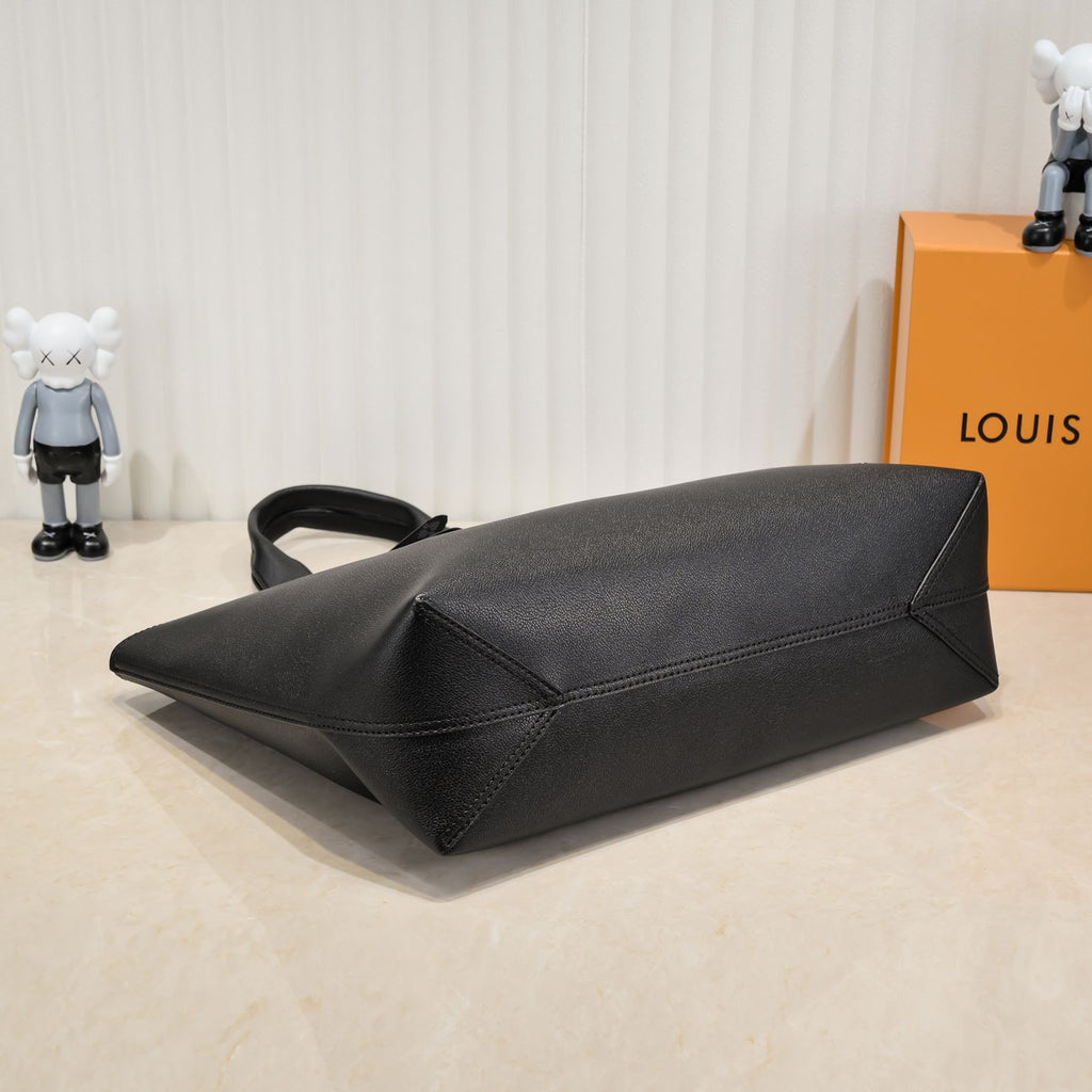 EN - Luxury Bags LUV 803