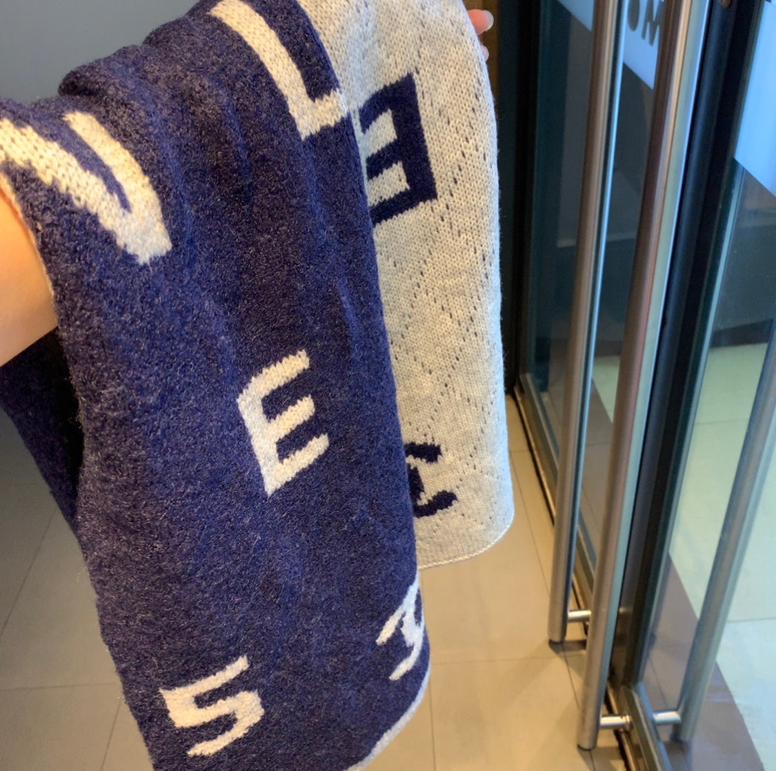 EN - Luxury  CHL  Scarf 007
