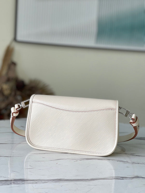 Fashion Lu-Vi bags - 5408