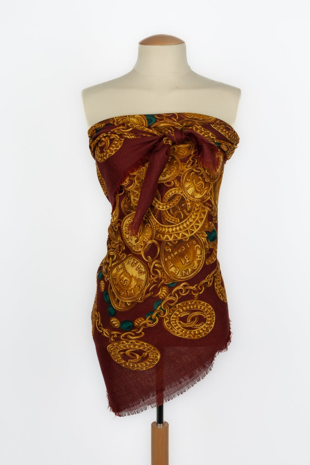 Foulard cachemire et soie Chanel