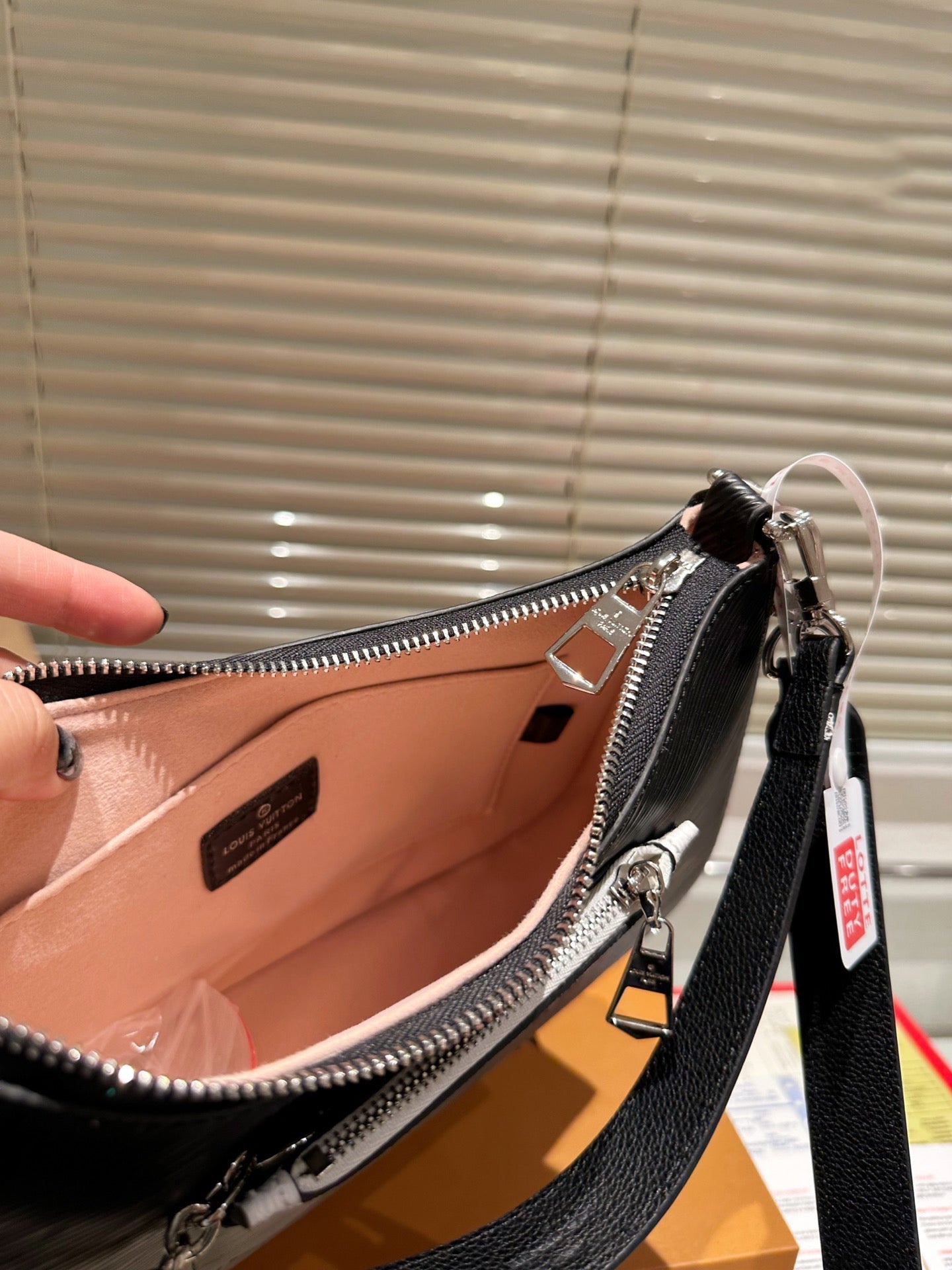 EN - Luxury Bags LUV 774