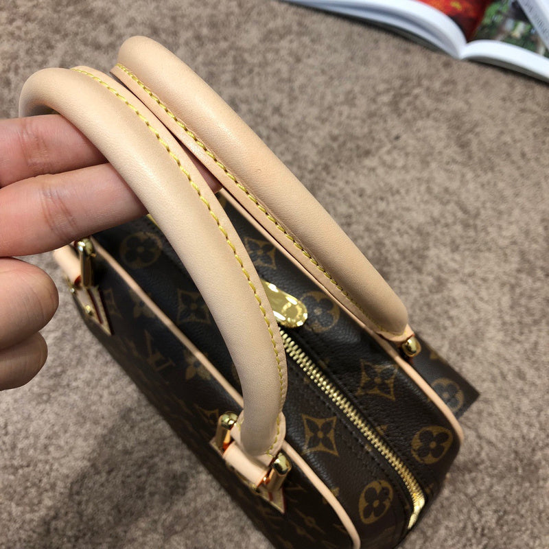 LOV2 Bags - Luxurious Bags  1540