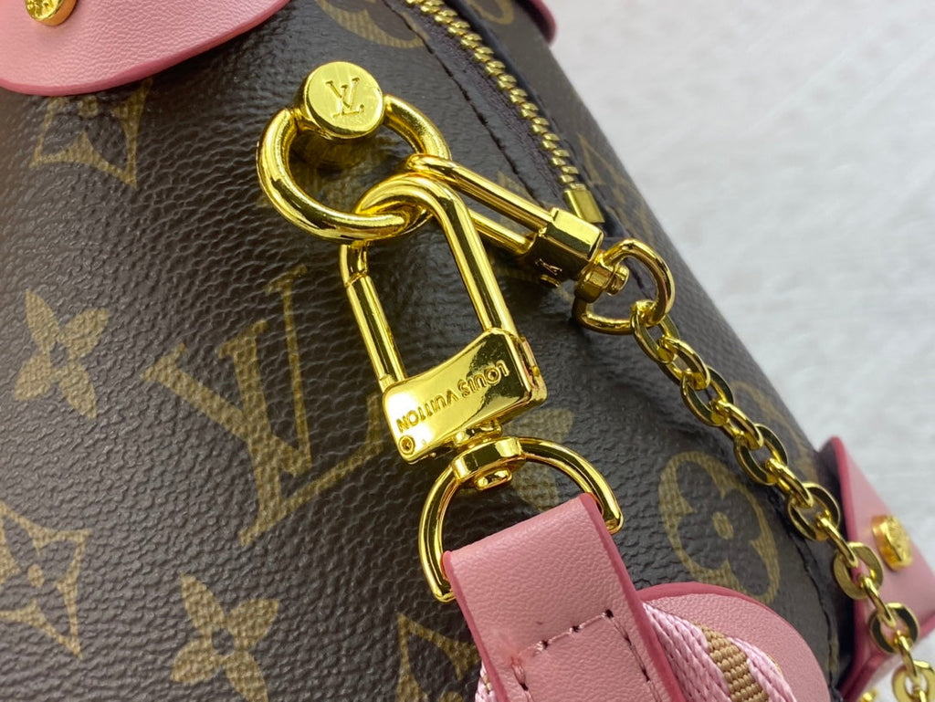 EN - New Arrival Bags LUV 661