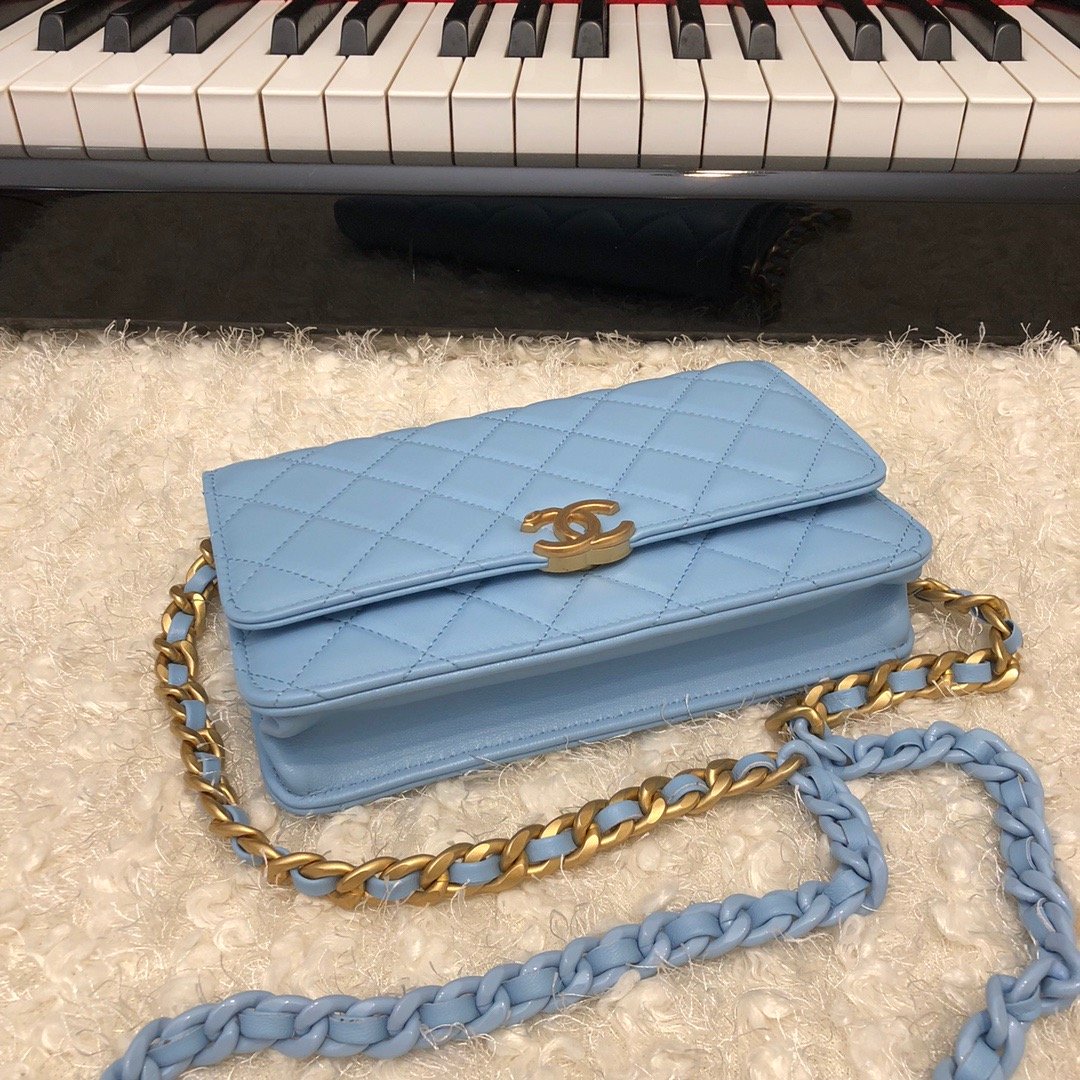 CHLOriginal Small Classic Flap Bag Gold Hardware Blue For Women, Women’s Handbags, Shoulder Bags 7.5in/19cm AP33814