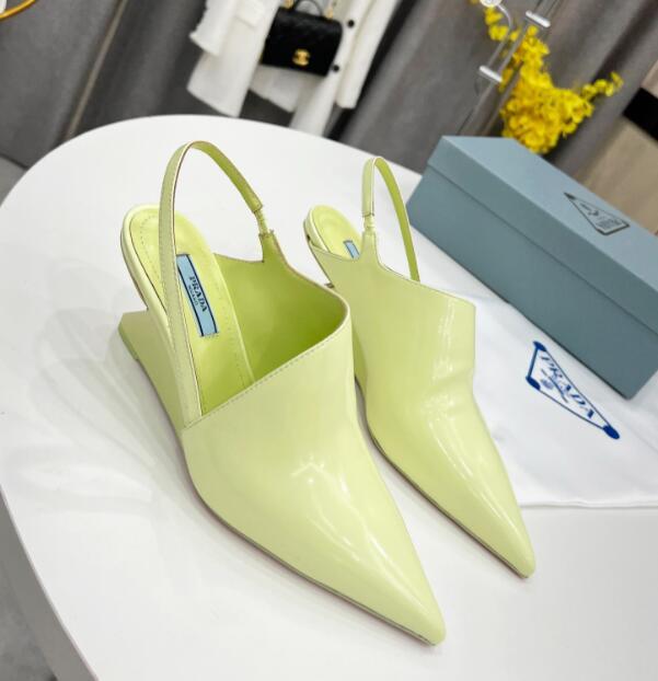 GlamyWomen Shoes - 492