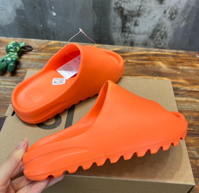 SAMC - YZO Sneakers - 147