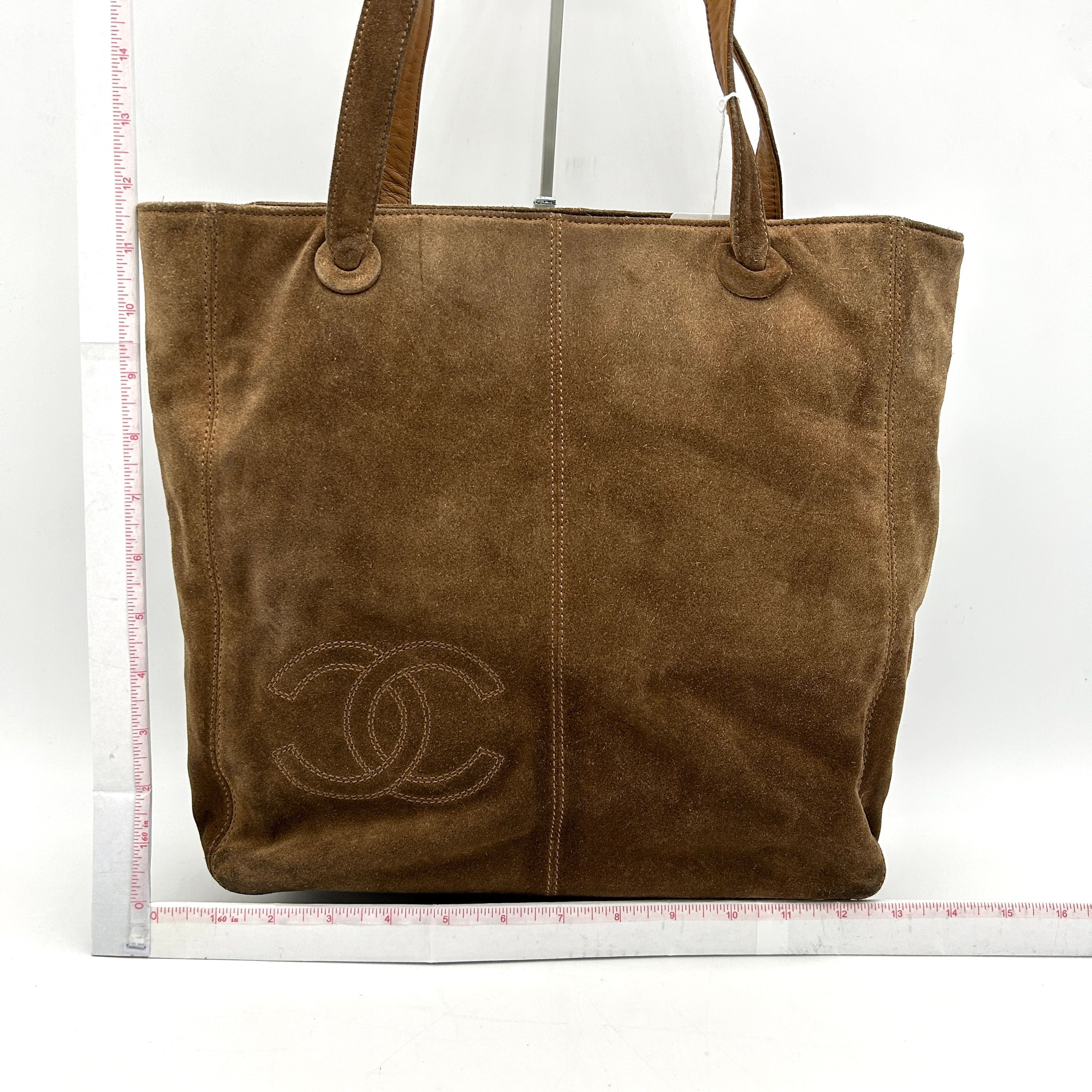 Pre-owned Chanel Brown Suede CC Logo Shopper Tote Bag ch8865bg
