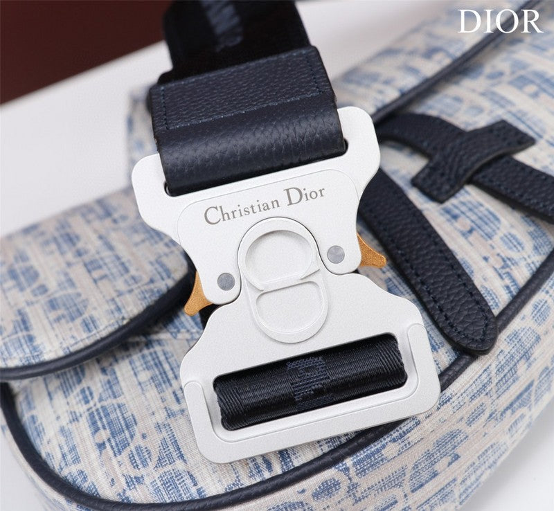 ELE - Dir Bags - 2013