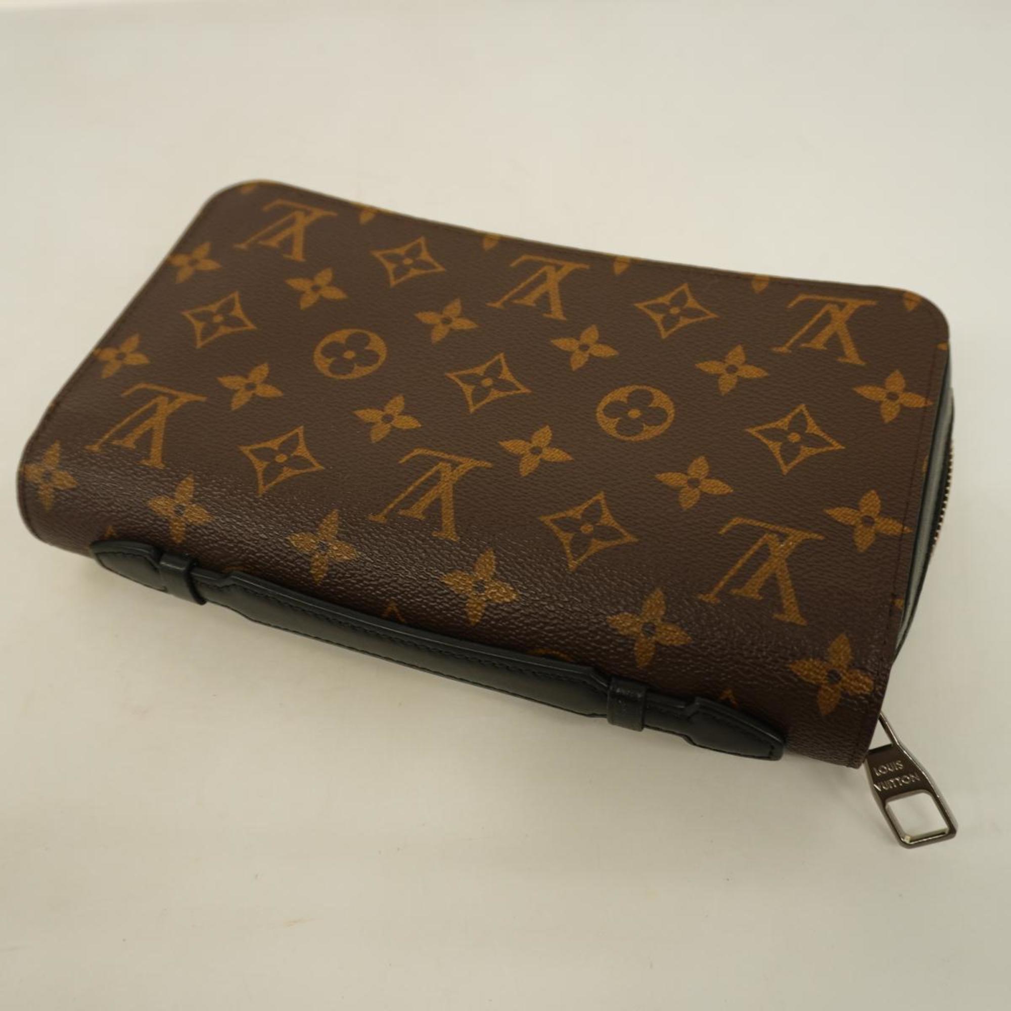 Louis Vuitton Macassar  Canvas Wallet  ()