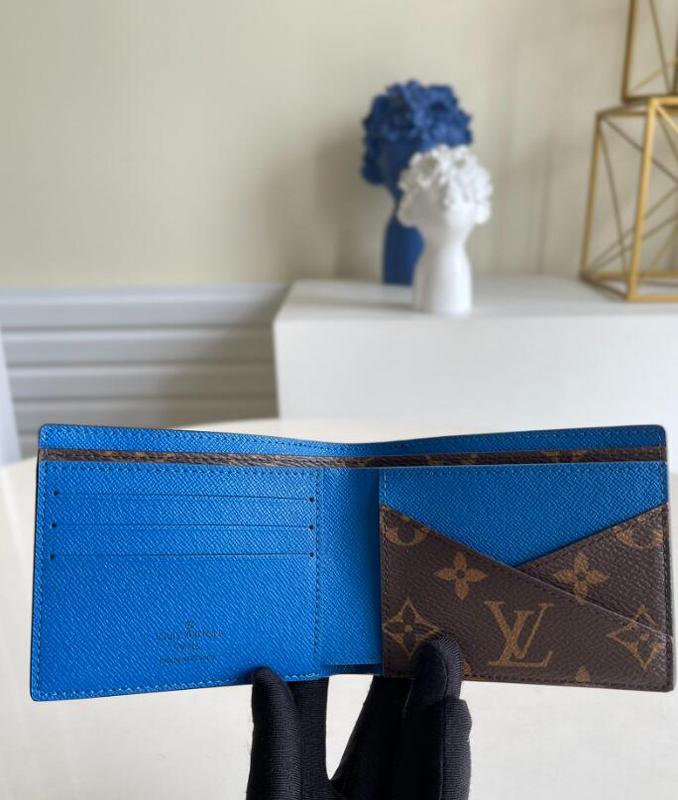 SAMC - Mix Wallets - 082