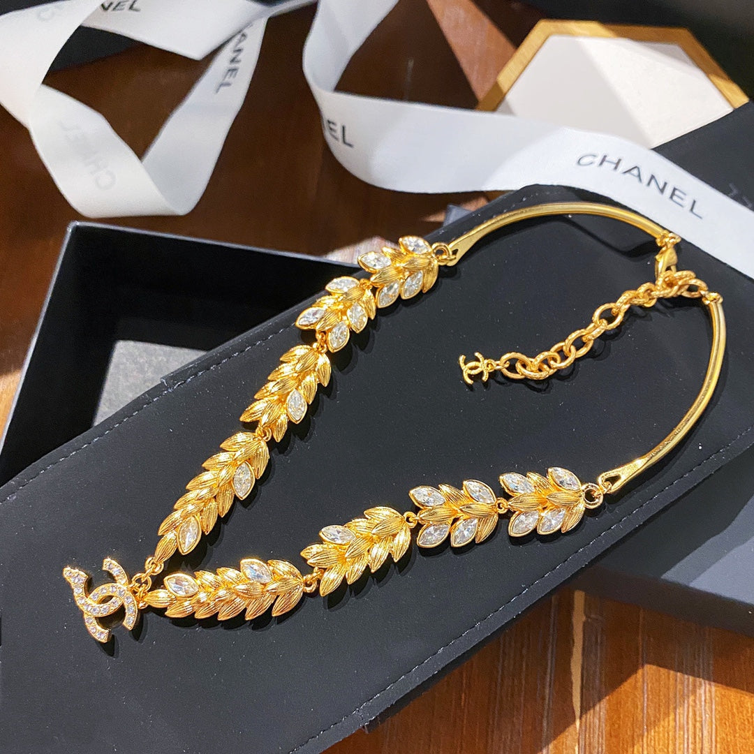 EN - Lux Necklace CHL054