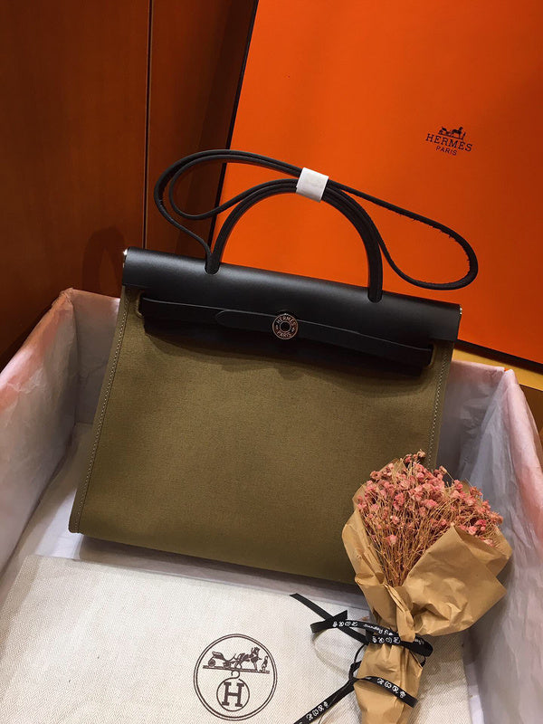 Glamy - HMS Bags - 1965