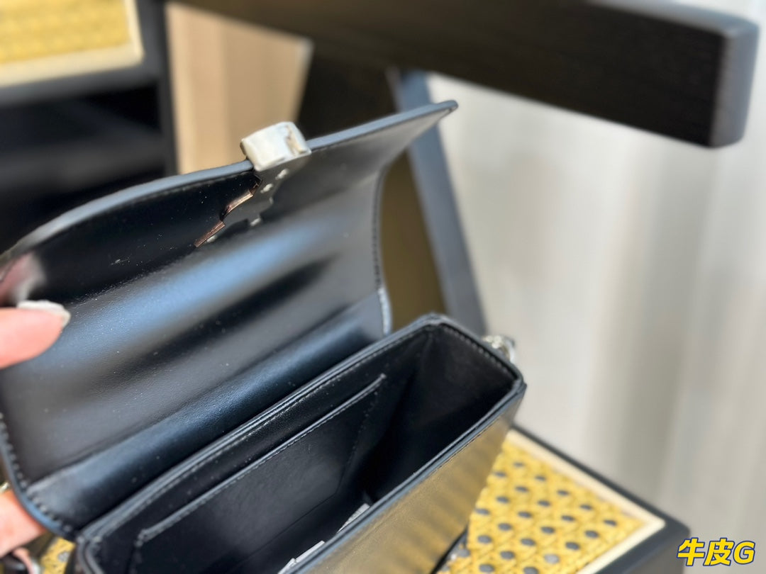EN - Luxury Bags SLY 296