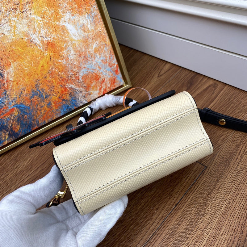 LOV2 Bags - Luxurious Bags  1639