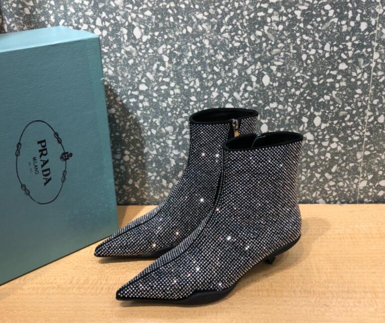 GlamyWomen Shoes - 599