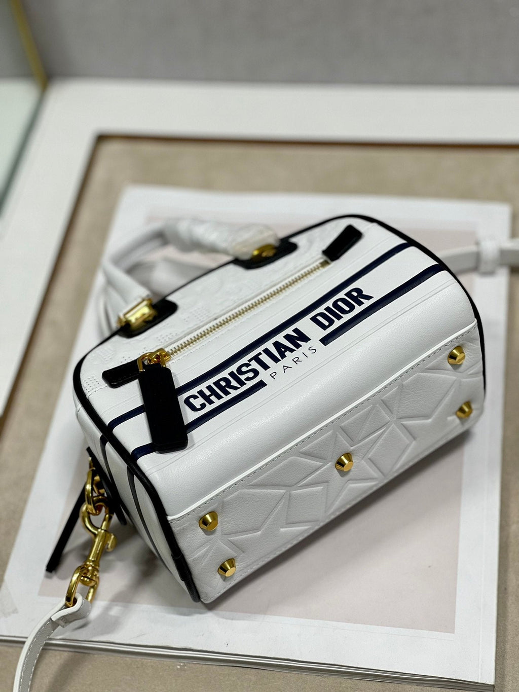 GLAMI Mini Vibe Zip Bowling Bag, White Handbags, Bowling Bags, 17cm CD