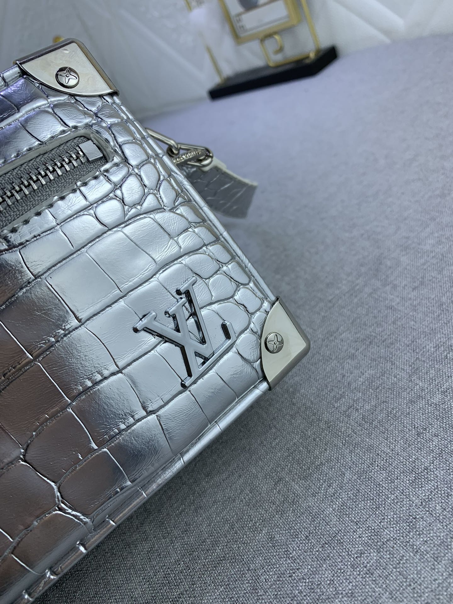 EN - New Arrival Bags LUV 659