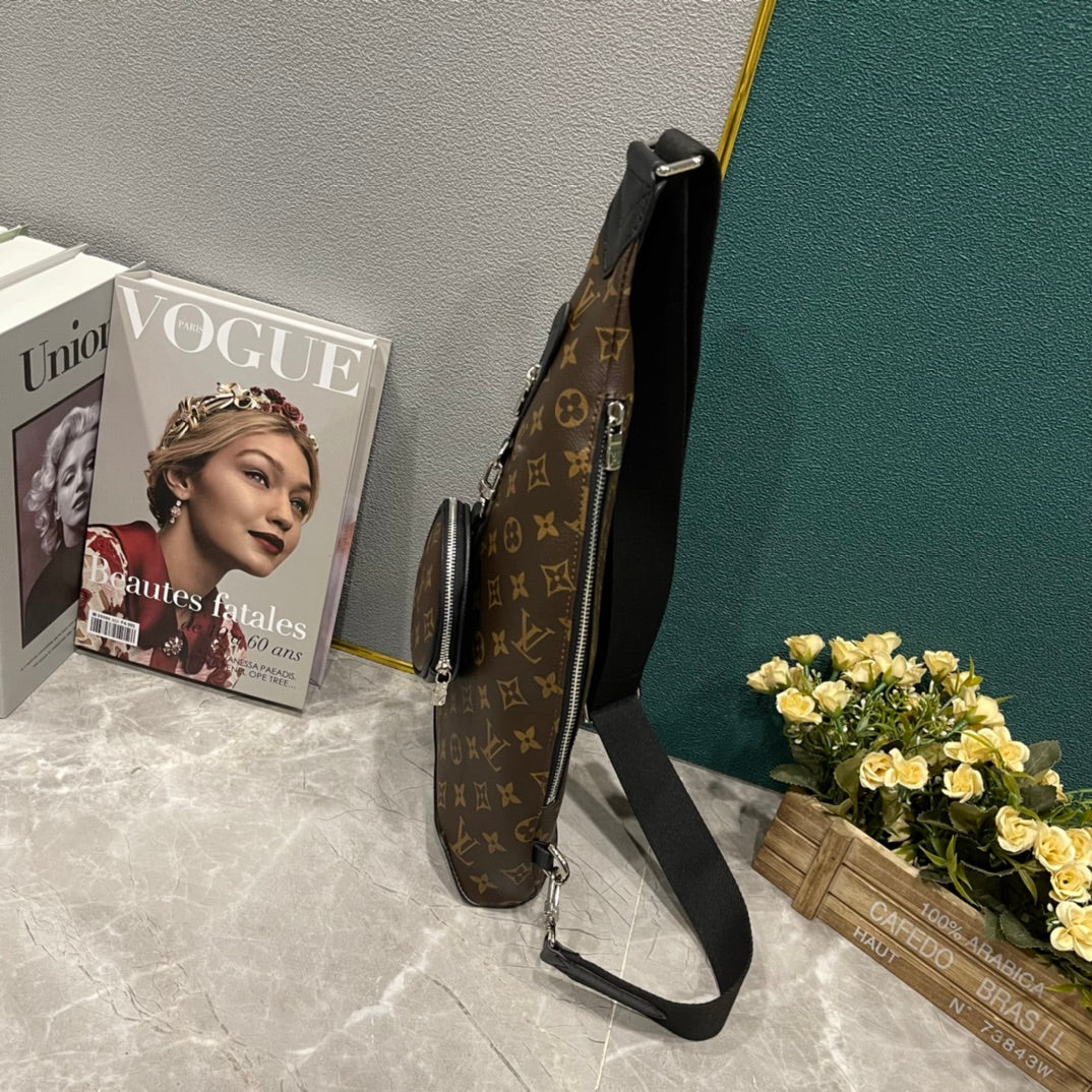 EN - Luxury Bags LUV 767