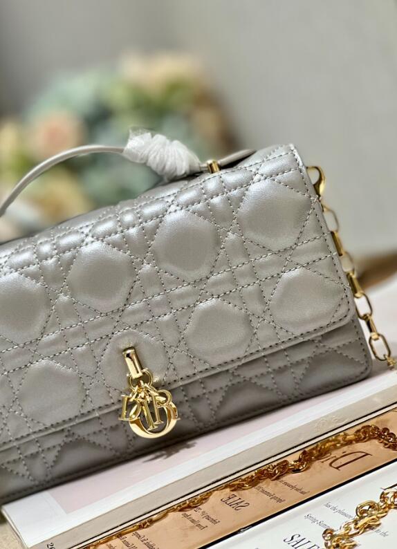 SAMCC - DOR Bags - 062
