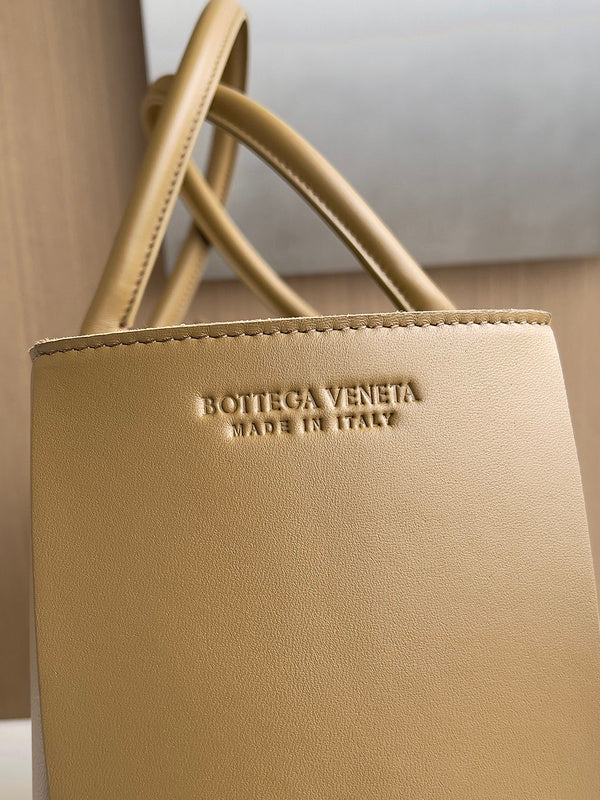 Glamy - BOV Bags - 710