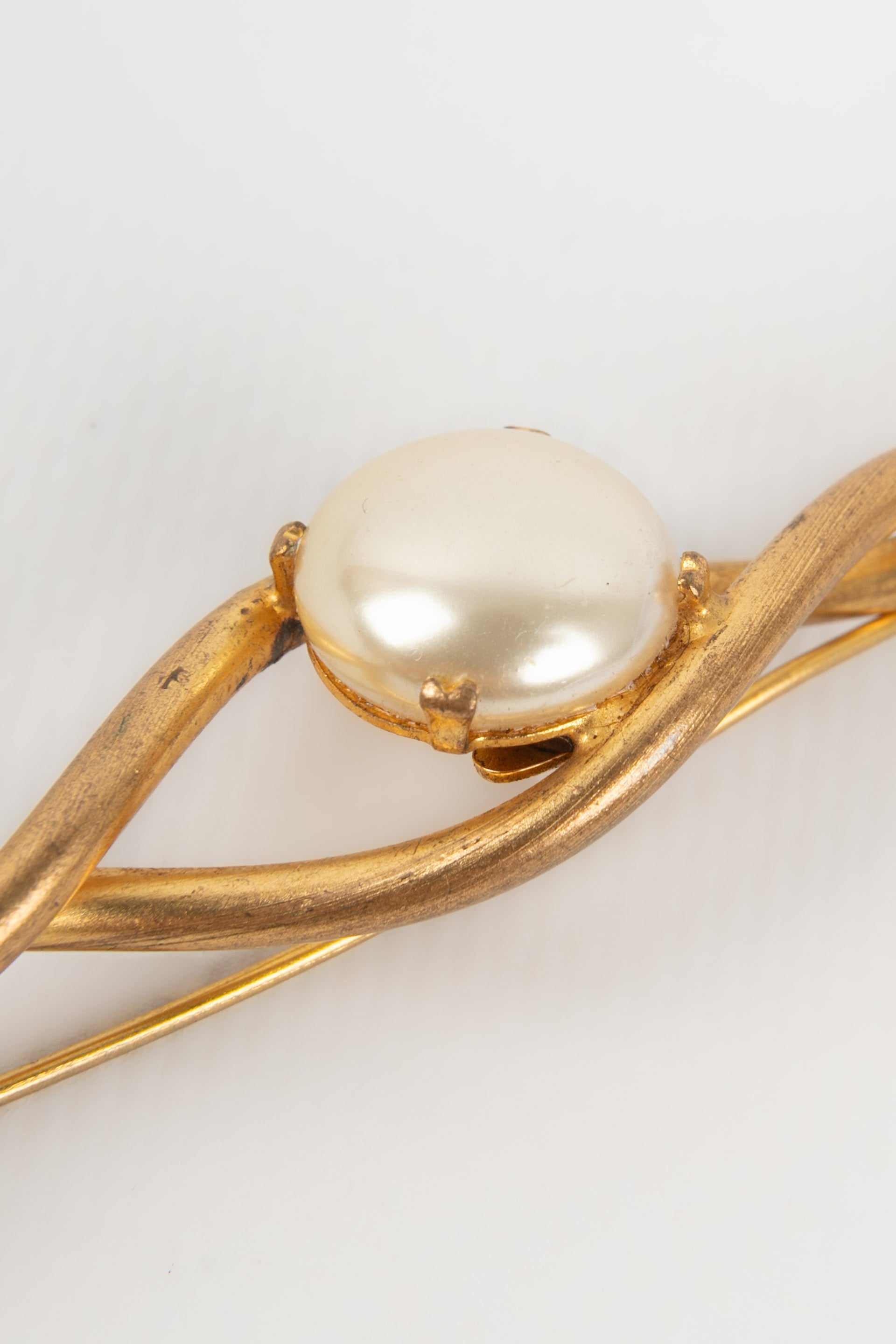Broche dorÃƒÆ’Ã‚Â©e Chanel