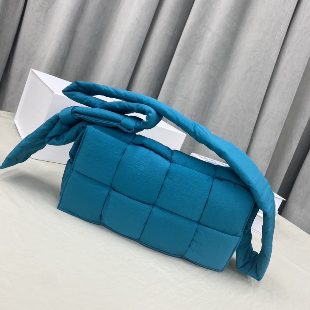 GLAMI Padded Tech Cassette Bag For Women 11.8in/30cm In Blue 628951VBO814634